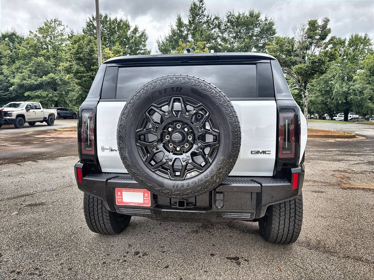 New 2026 Interstellar White GMC 2X image 7