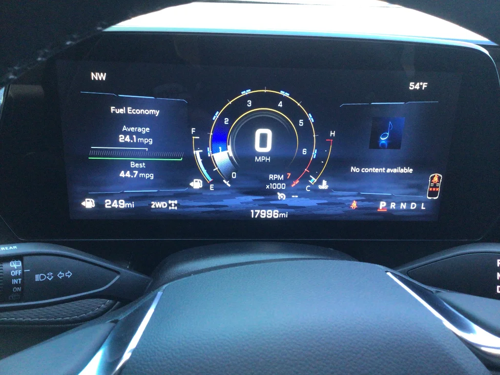 Used 2025 Lakeshore Blue Metallic Chevrolet LT image 14