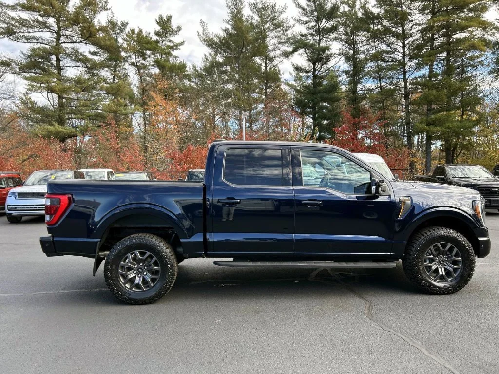 Used 2022 Blue Metallic Ford Tremor image 2