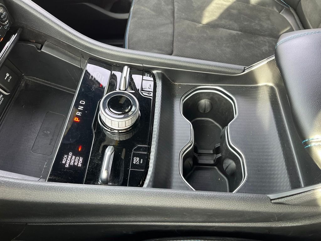 Used 2025 White Jeep Trailhawk 4xe image 22