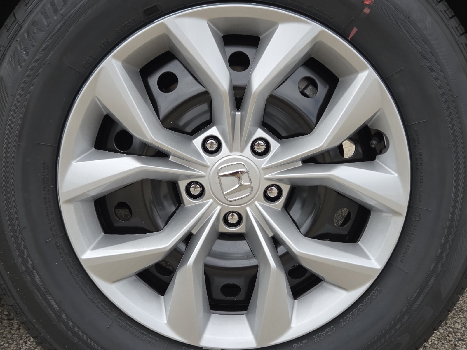New 2026 Platinum White Pearl Honda LX image 10