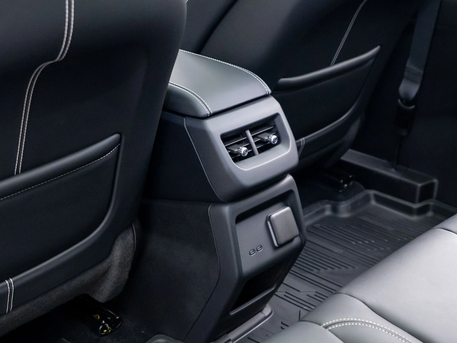 New 2026 White Cadillac Sport image 20