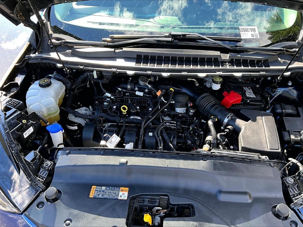 Used 2020 Blue Metallic Ford SE image 35