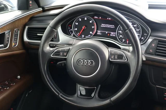 Used 2015 Black Audi 3.0T Prestige image 10