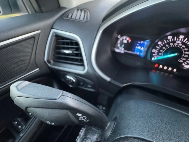 Used 2016 Silver Ford SEL image 25