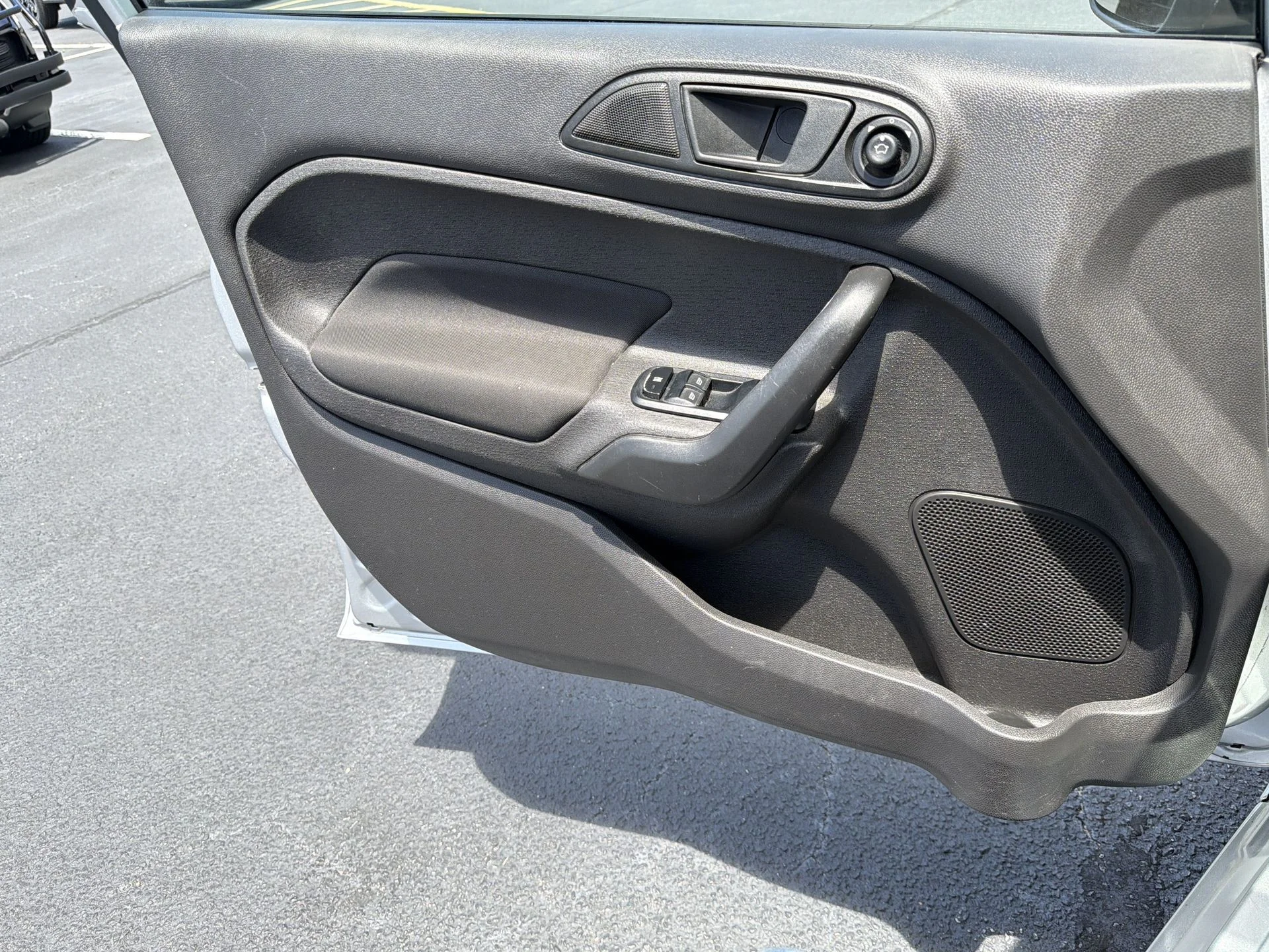 Used 2018 Silver Ford SE image 14