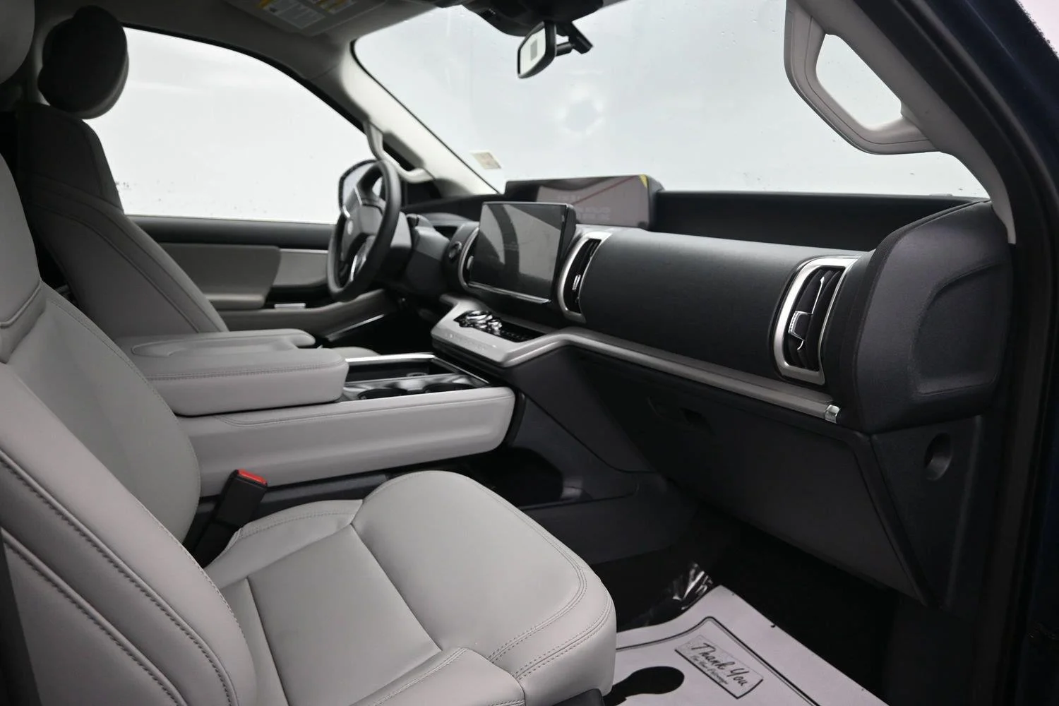 New 2027 Nocturnal Blue Metallic Ford MAX Active image 8