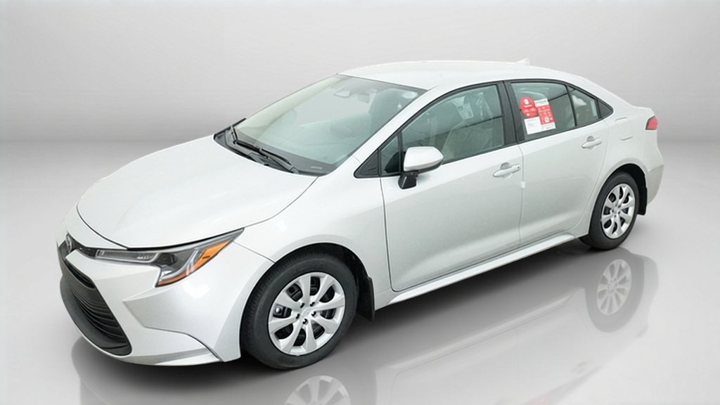 New 2027 Classic Silver Metallic Toyota LE image 31