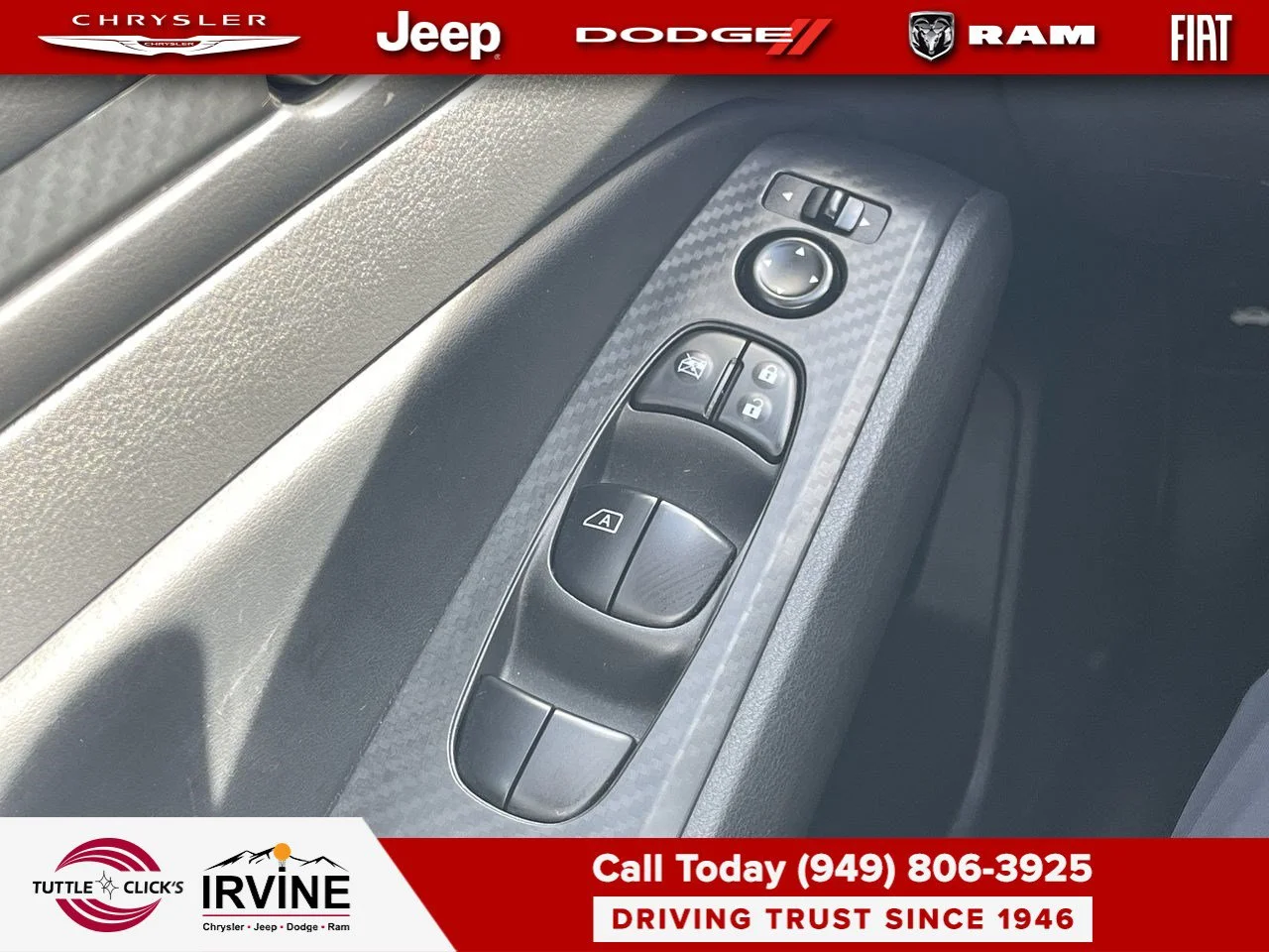 Used 2025 Garnet Pearl Metallic Nissan SV image 31