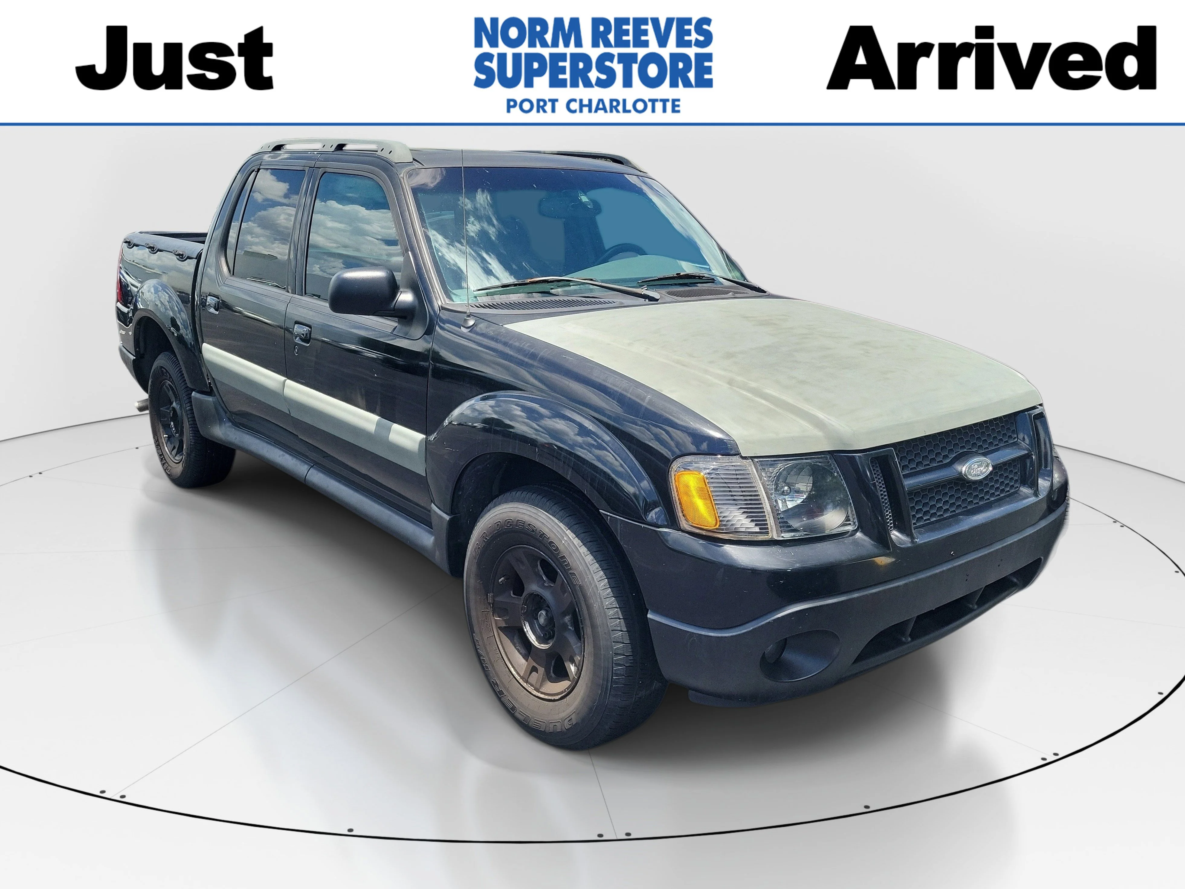 2002 Ford Explorer's photo