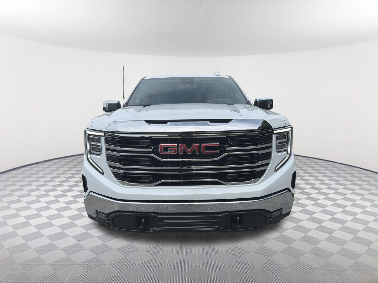 2026 GMC Sierra 1500 SLT - Photo 8