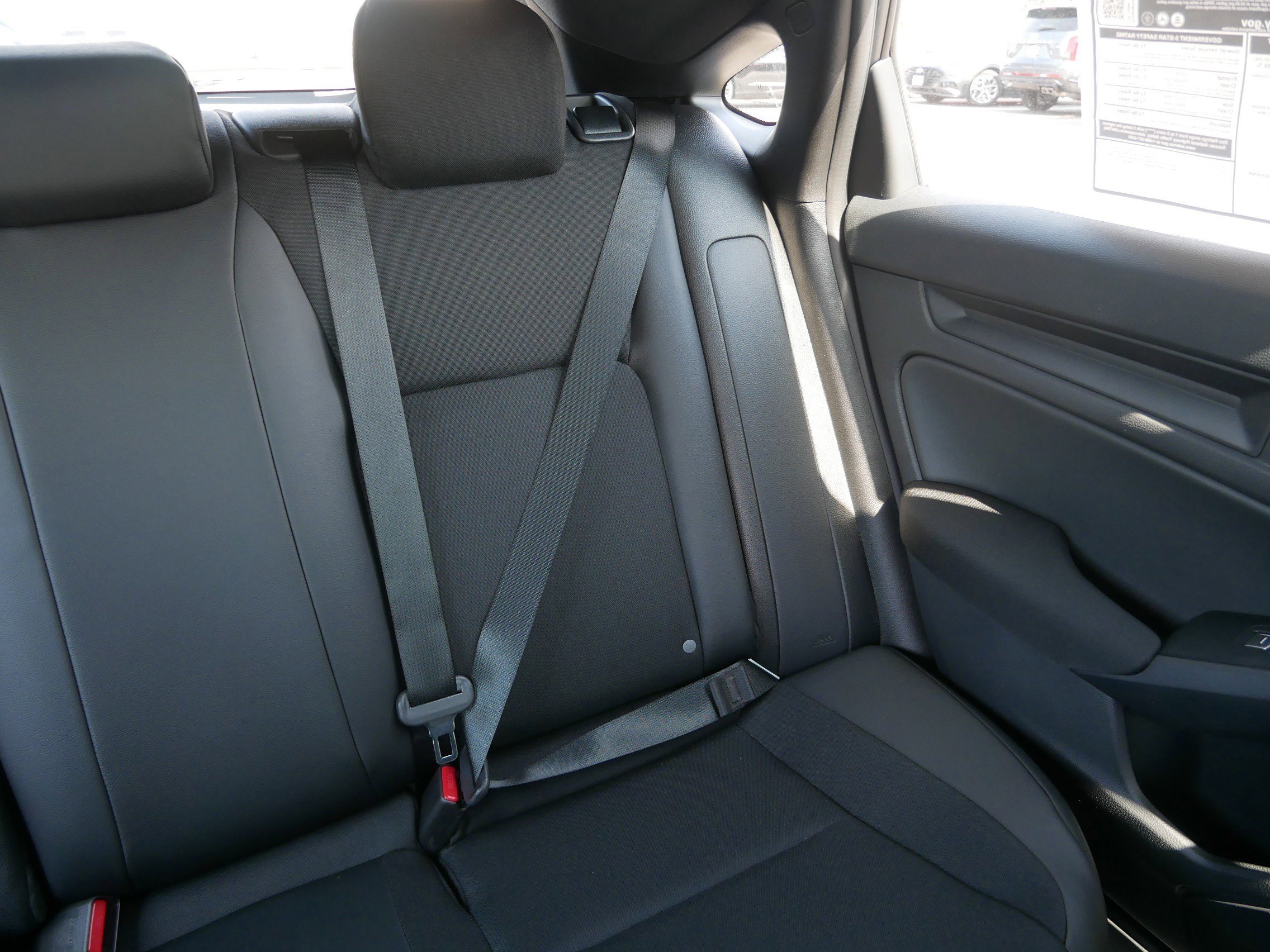 2026 Honda Civic Hatchback Sport - Photo 10