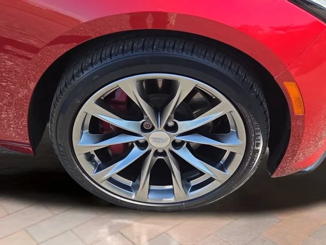 Used 2020 RED OBSESSION TINTCOAT Cadillac Sport image 4