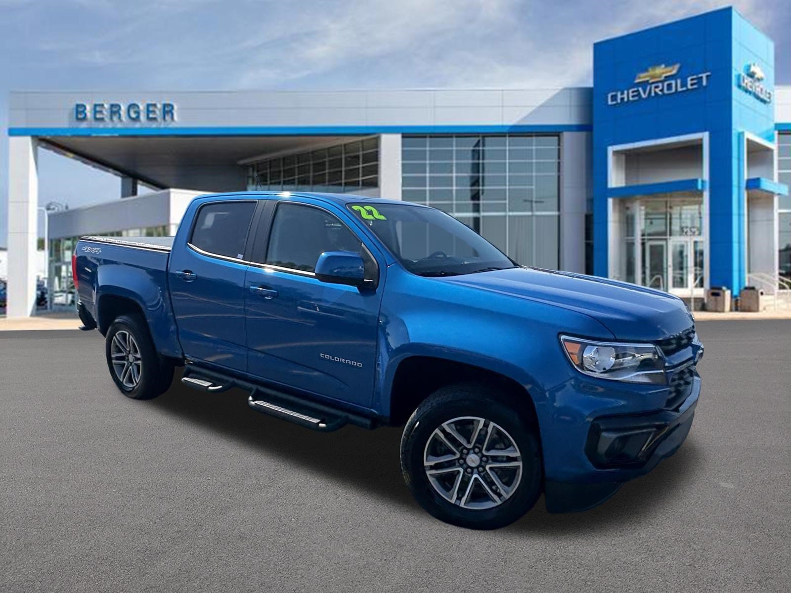 2022 Chevrolet Colorado 4WD LT Crew Cab Short Box's photo