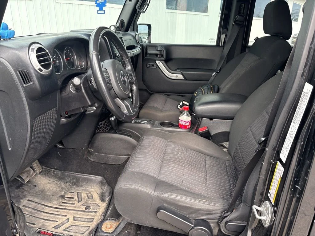 2012 Jeep Wrangler Unlimited Sahara