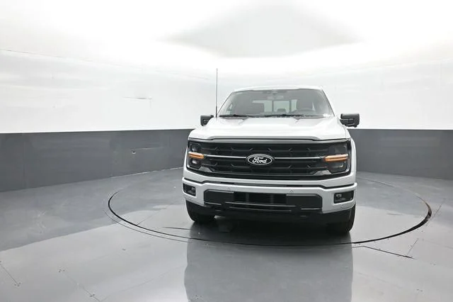 New 2026 Avalanche Ford XLT image 4