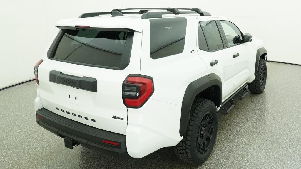 New 2026 Ice Cap Toyota SR5 image 6