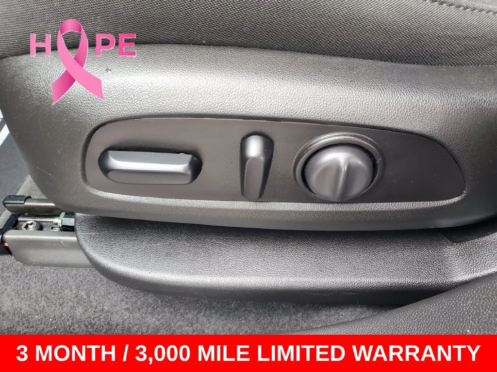 Used 2021 Black Chevrolet LT image 6