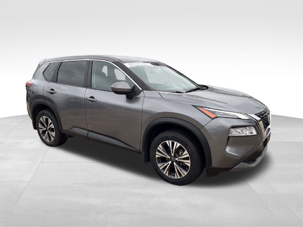 Used 2023 Gray Nissan SV image 7