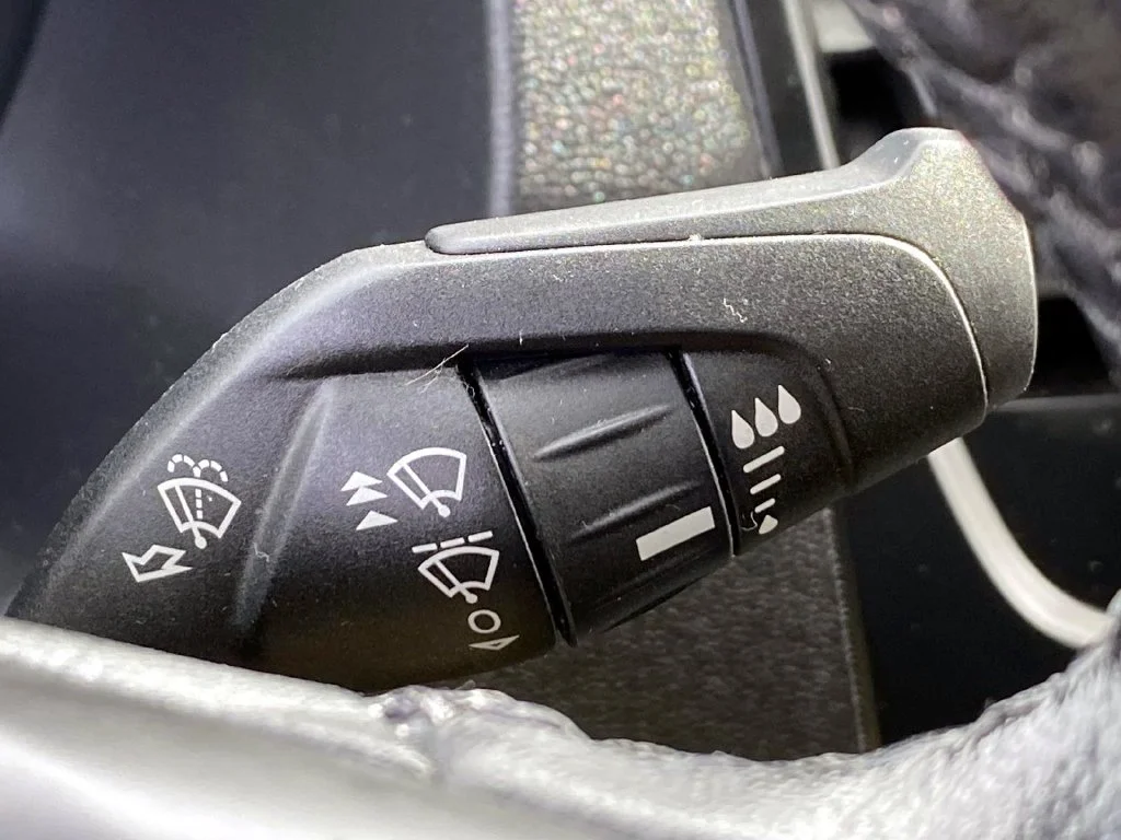 Used 2023 Oxford White Ford  image 16
