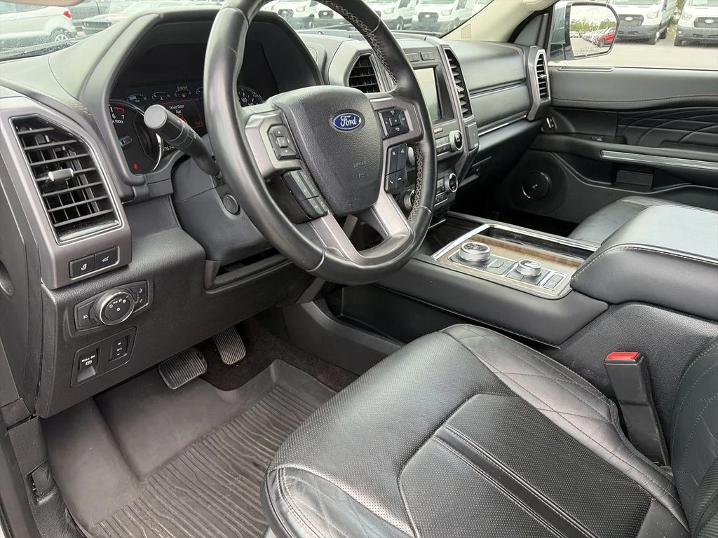 Used 2021 White Ford Platinum image 11