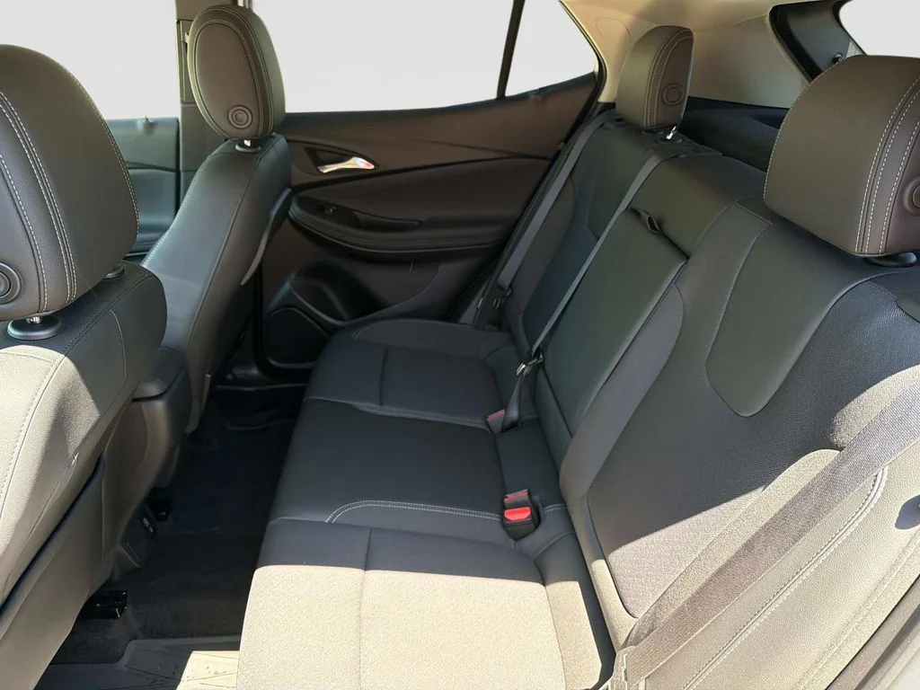 Used 2023 Red Buick Select image 14