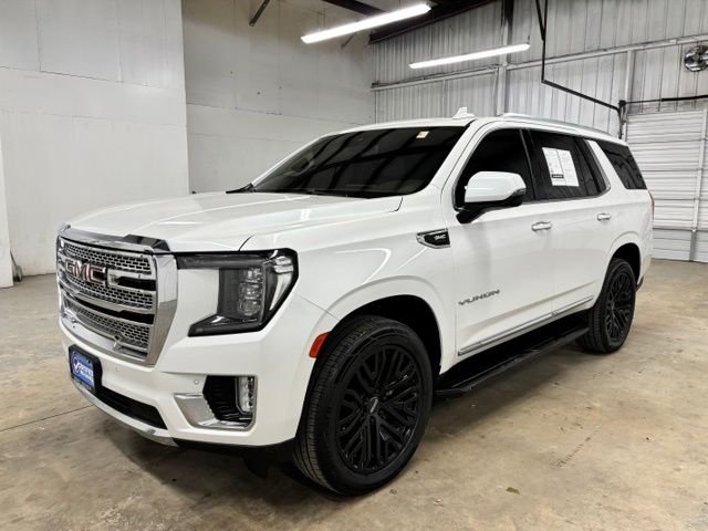 Used 2021 White GMC SLT image 2