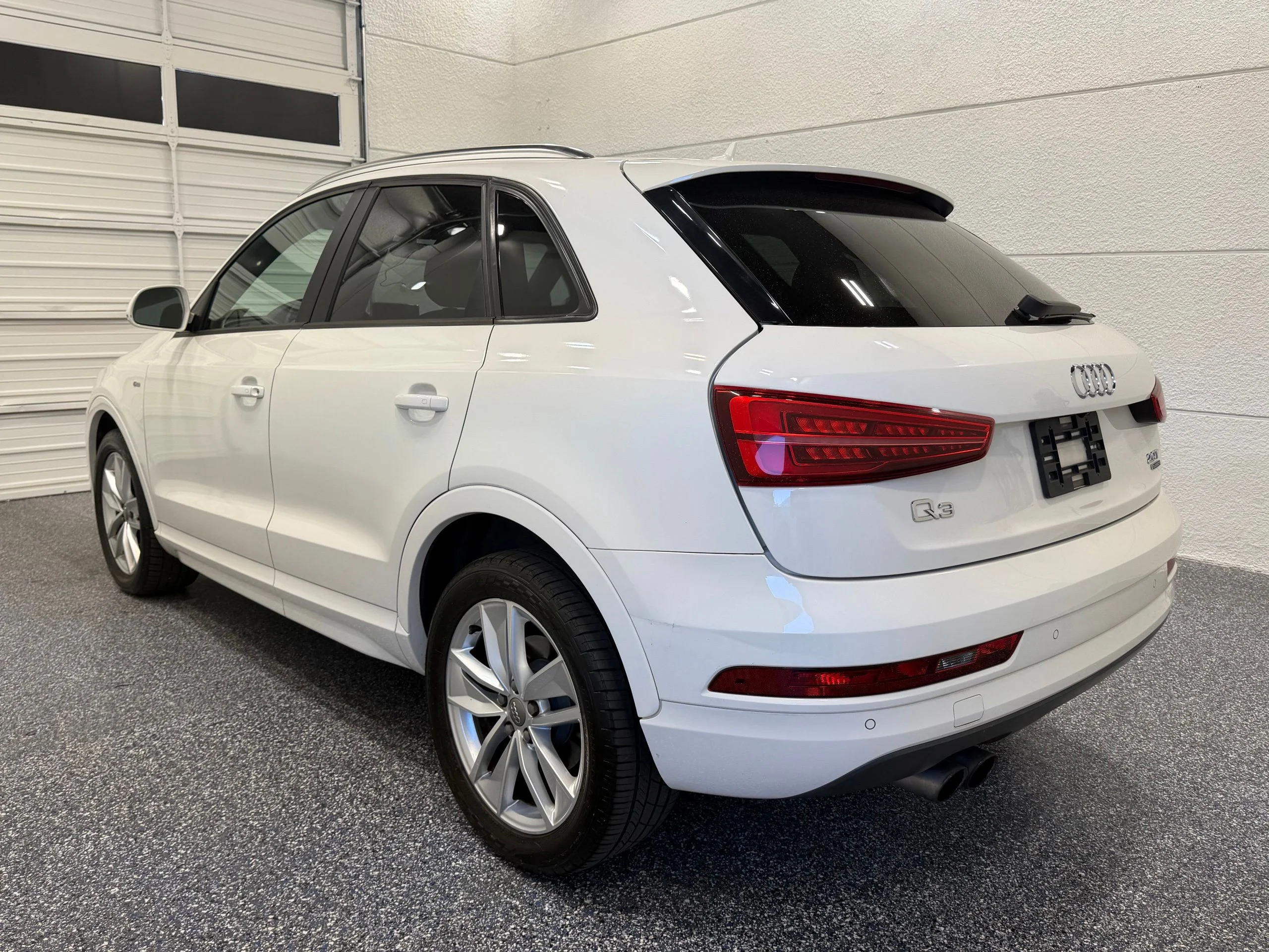 Used 2018 White Audi 2.0T Premium image 4