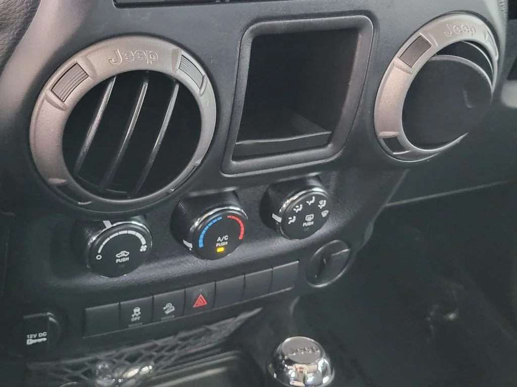 Used 2017 Gray Jeep Sport image 21
