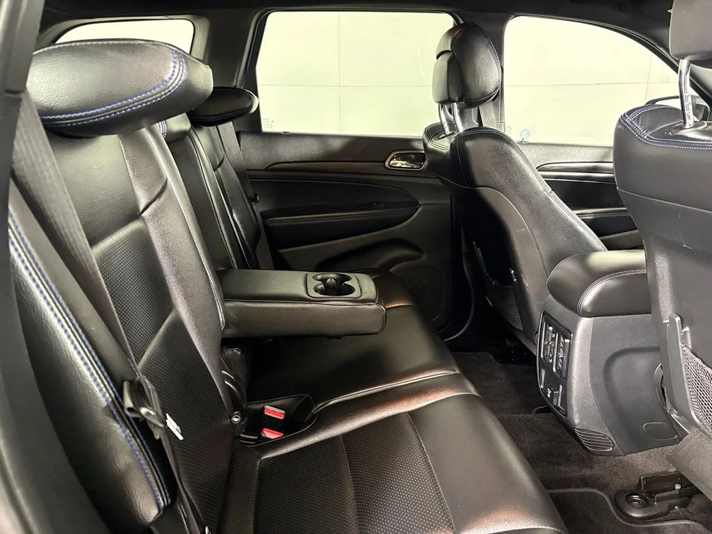 Used 2019 Black Jeep Laredo image 21