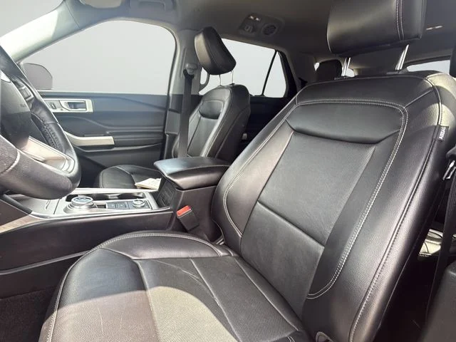 Used 2021 Gray Ford Limited image 11