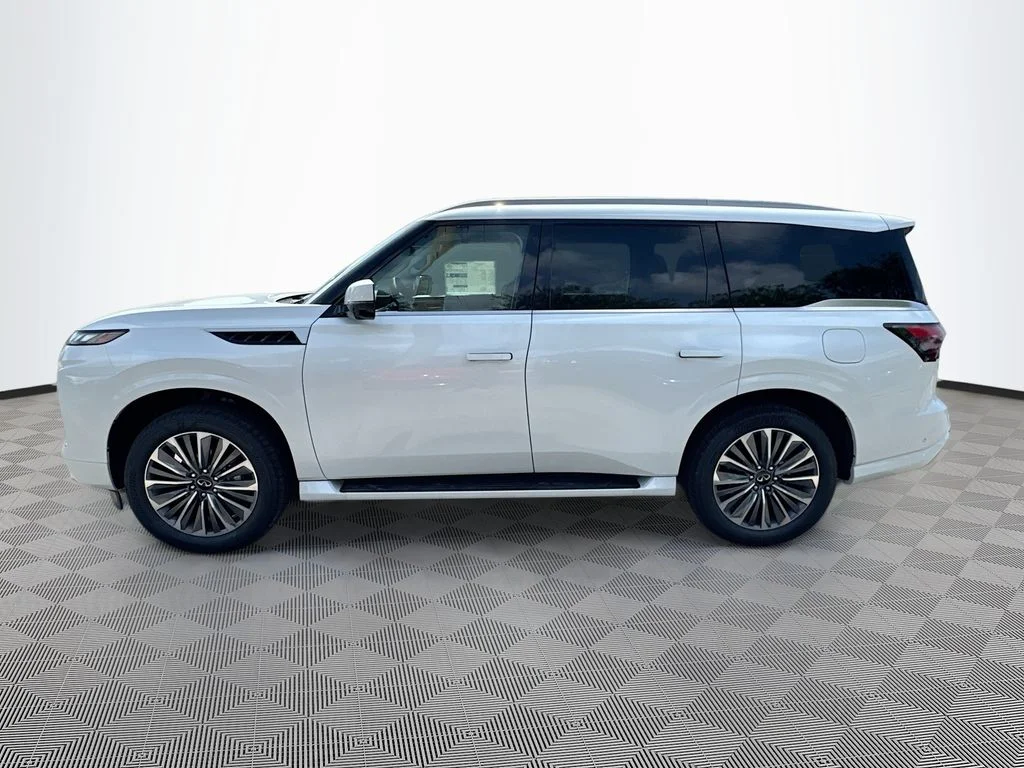 New 2027 RADIANT WHITE INFINITI Luxe 4WD image 7