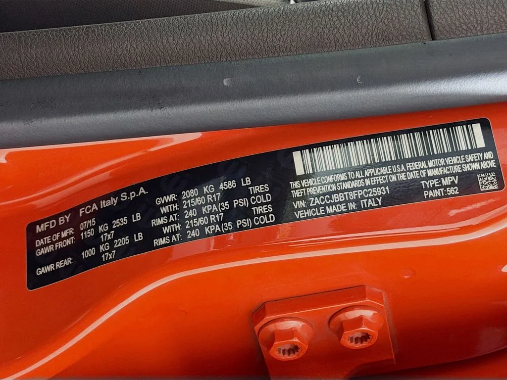 Used 2015 Orange Jeep Latitude image 27