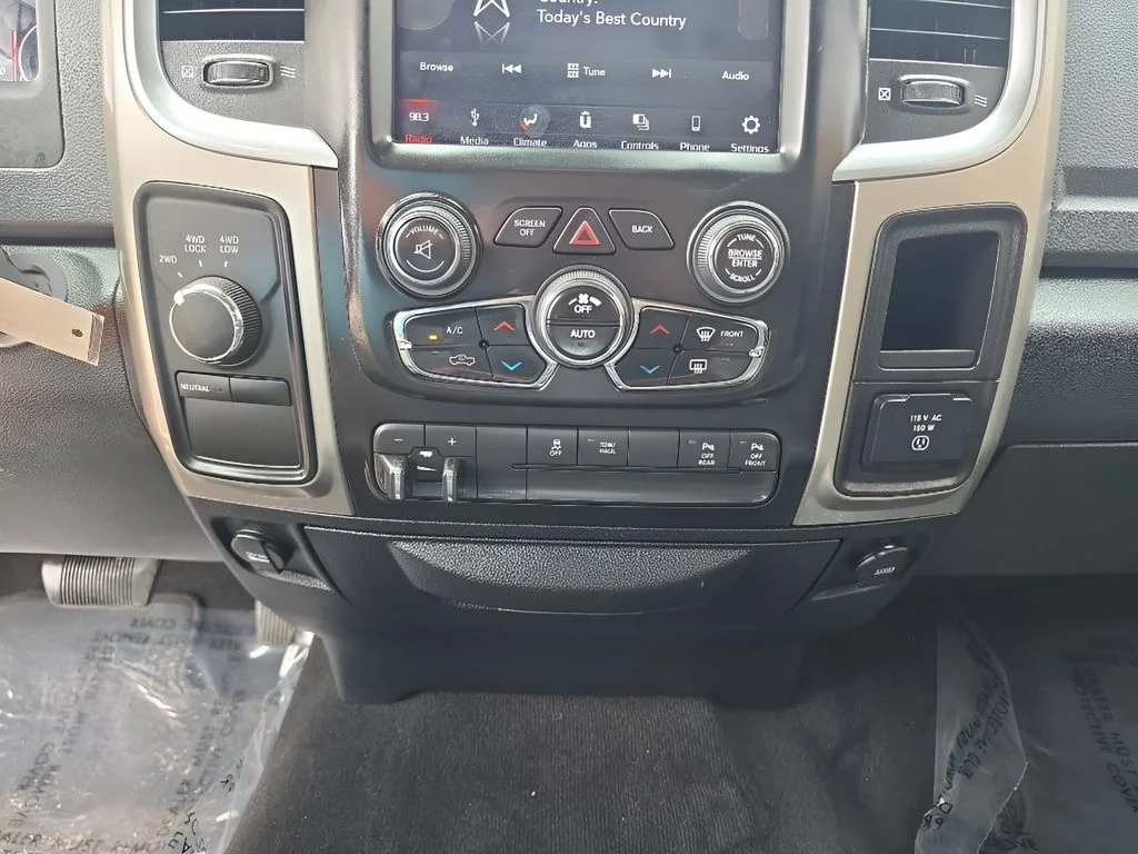 Used 2018 Red Ram SLT image 31