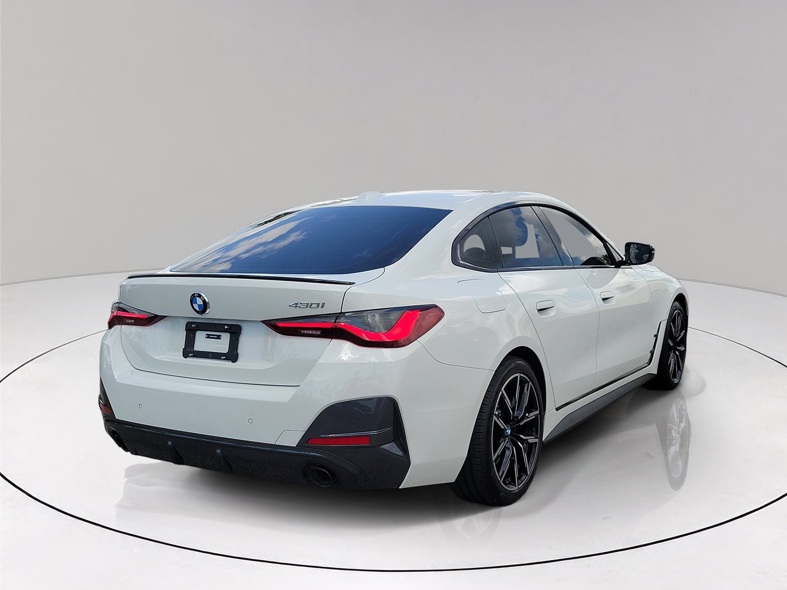 Used 2024 Alpine White BMW 430i Gran Coupe image 4