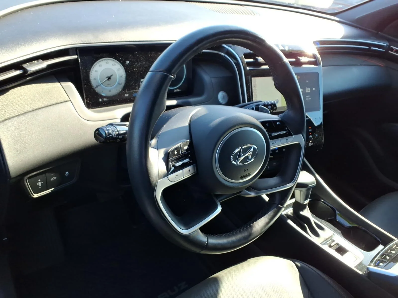 Used 2023 Phantom Black Hyundai Limited image 8