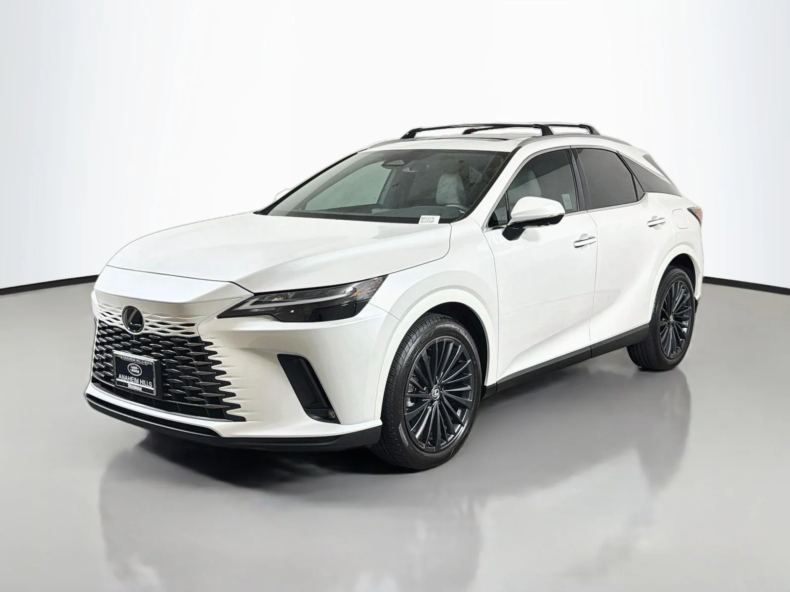 Used 2025 White Pearl Lexus 350h Premium image 1