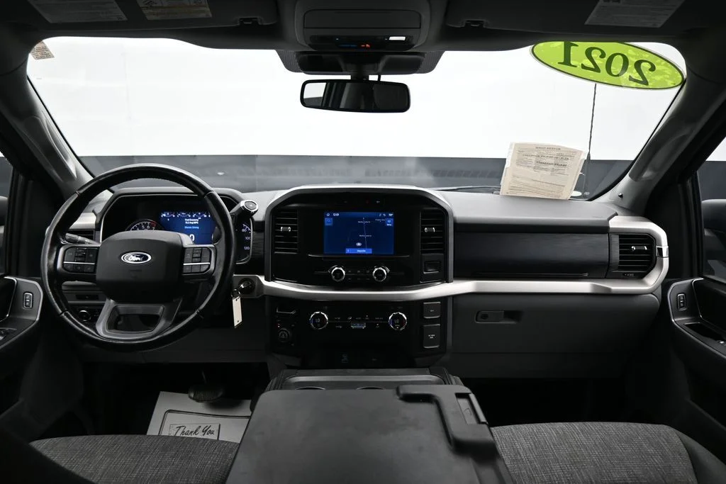 Used 2021 White Ford XLT image 13