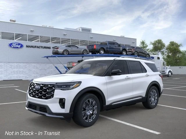 2026 Ford Explorer Platinum's photo