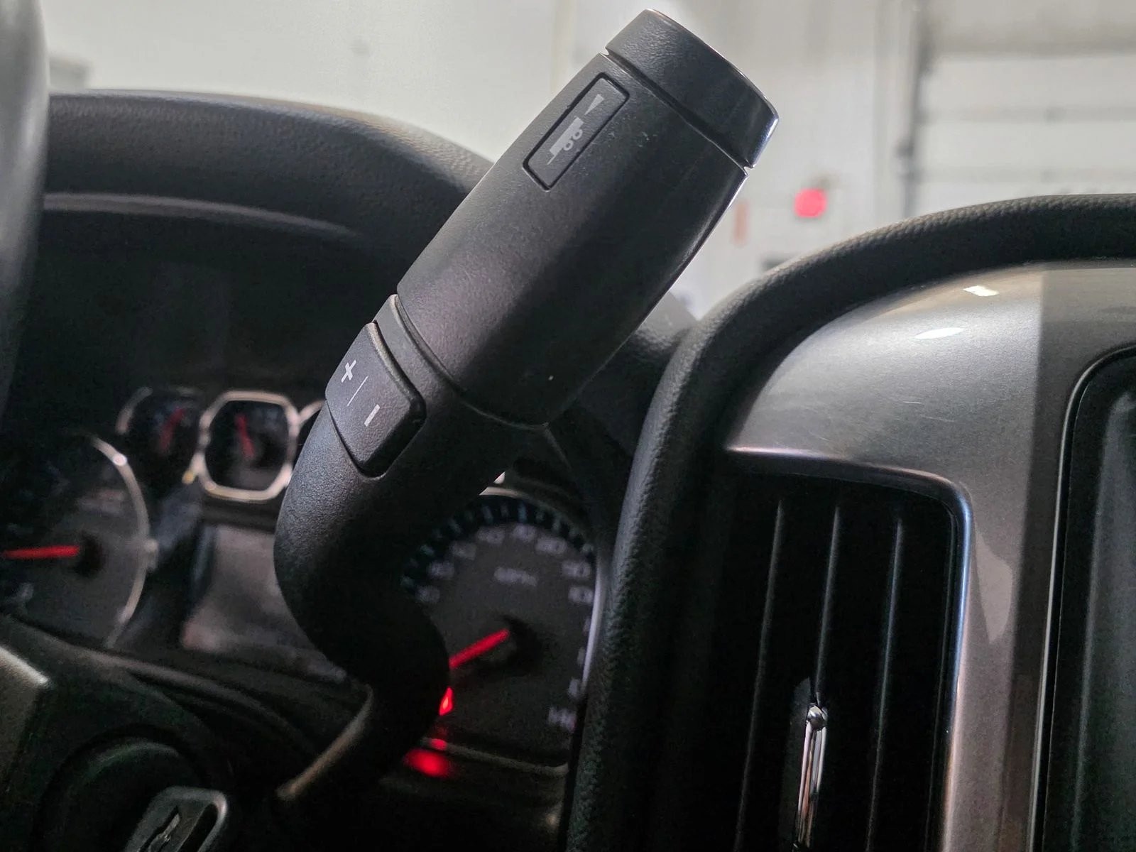 Used 2014 Black Chevrolet LT image 35