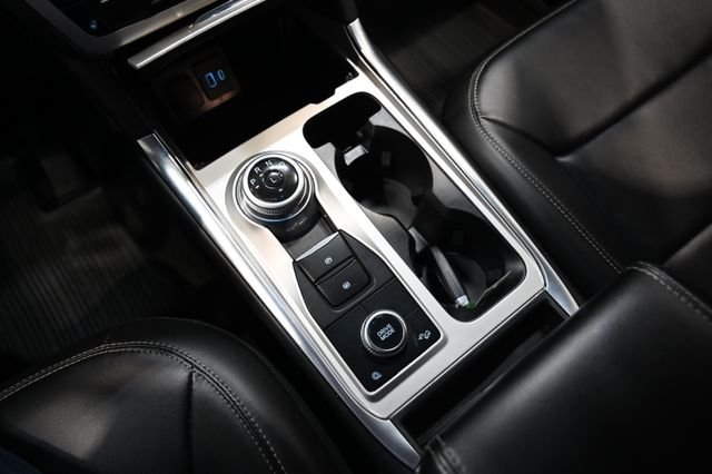 Used 2022 Black Ford XLT image 20