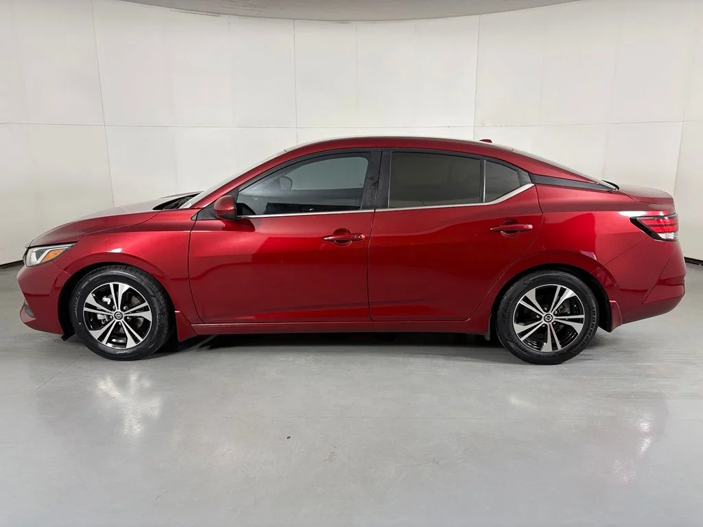Used 2021 Red Nissan SV image 5