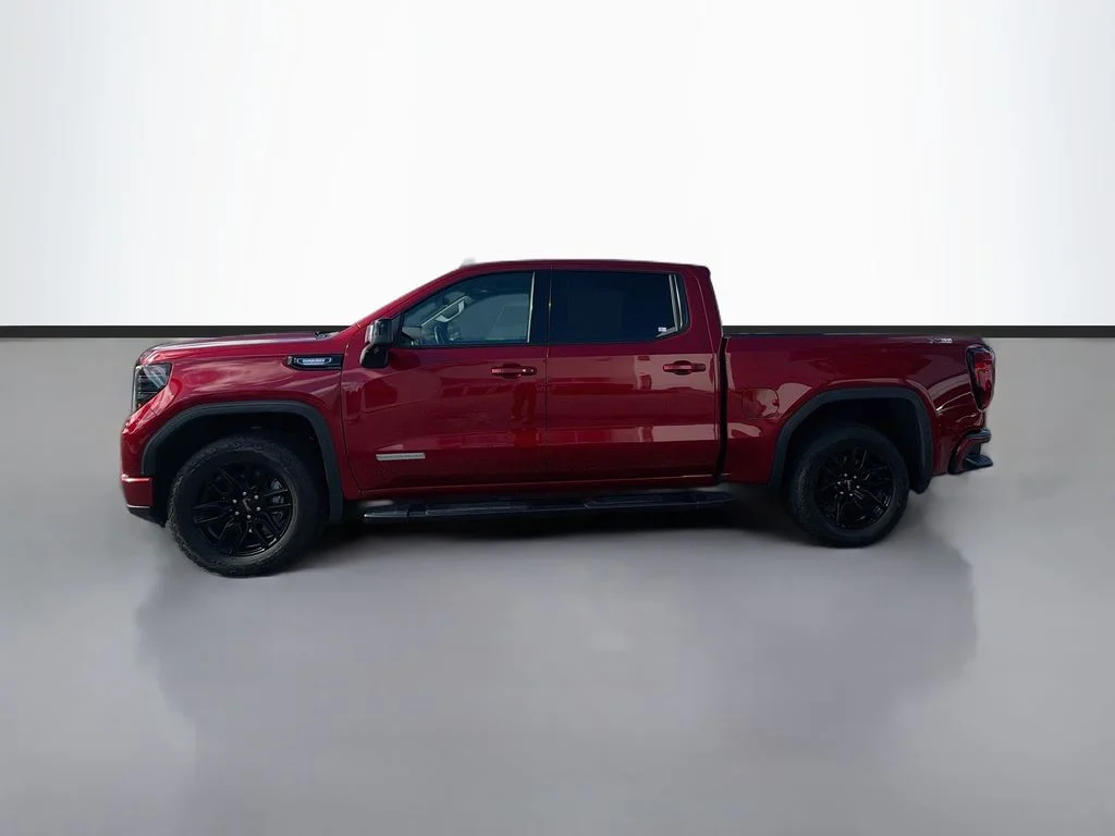 Used 2024 Volcanic Red GMC Elevation image 8