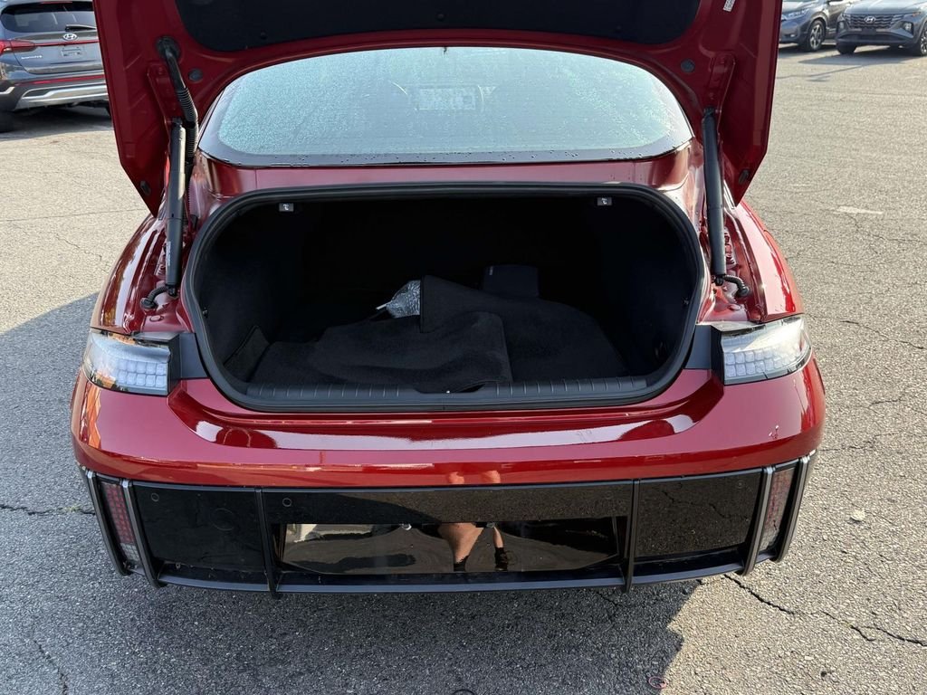 Certified Used 2024 Red Hyundai SE image 31