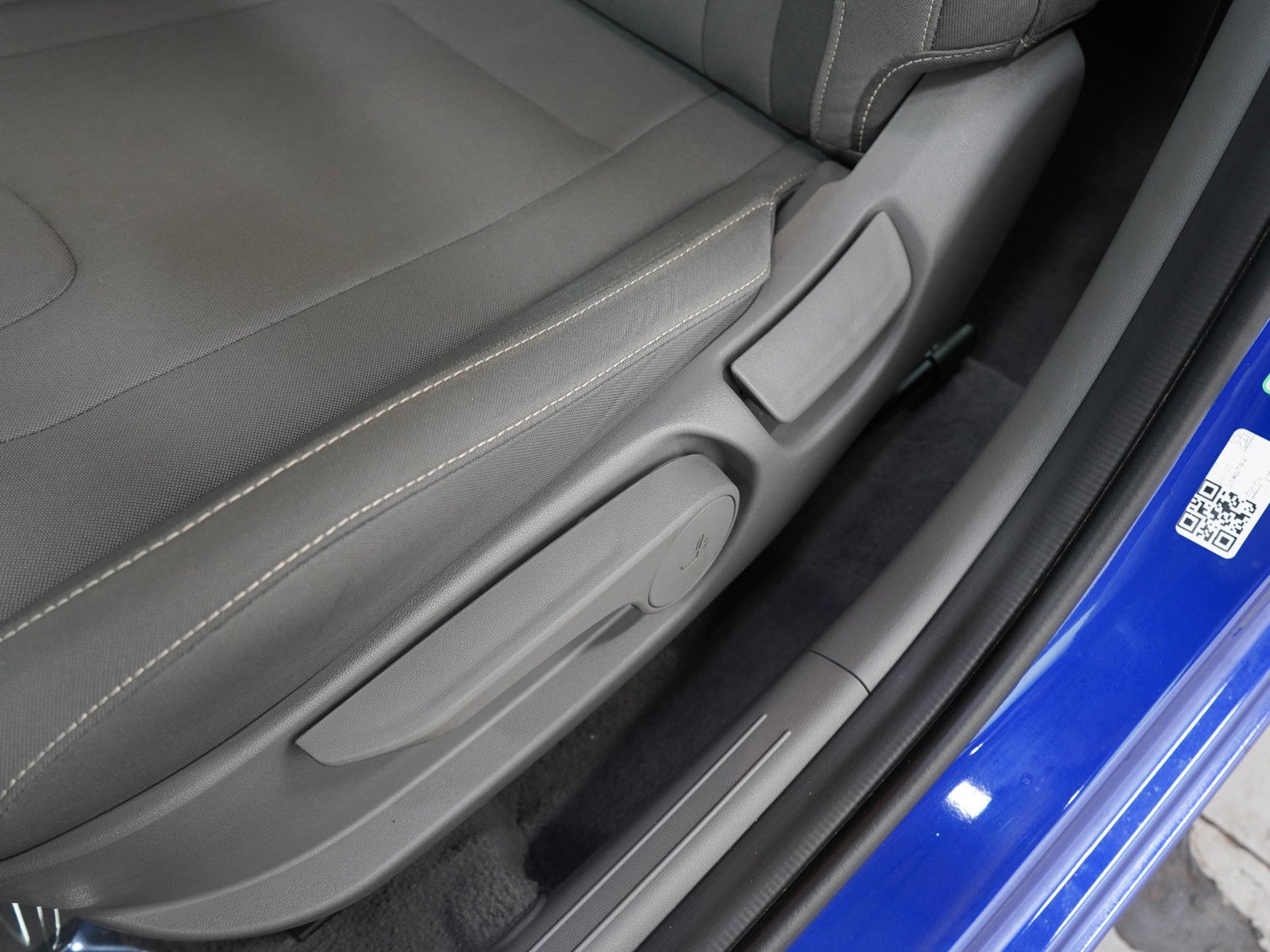 Used 2025 Intense Blue Hyundai SEL Convenience IVT image 42