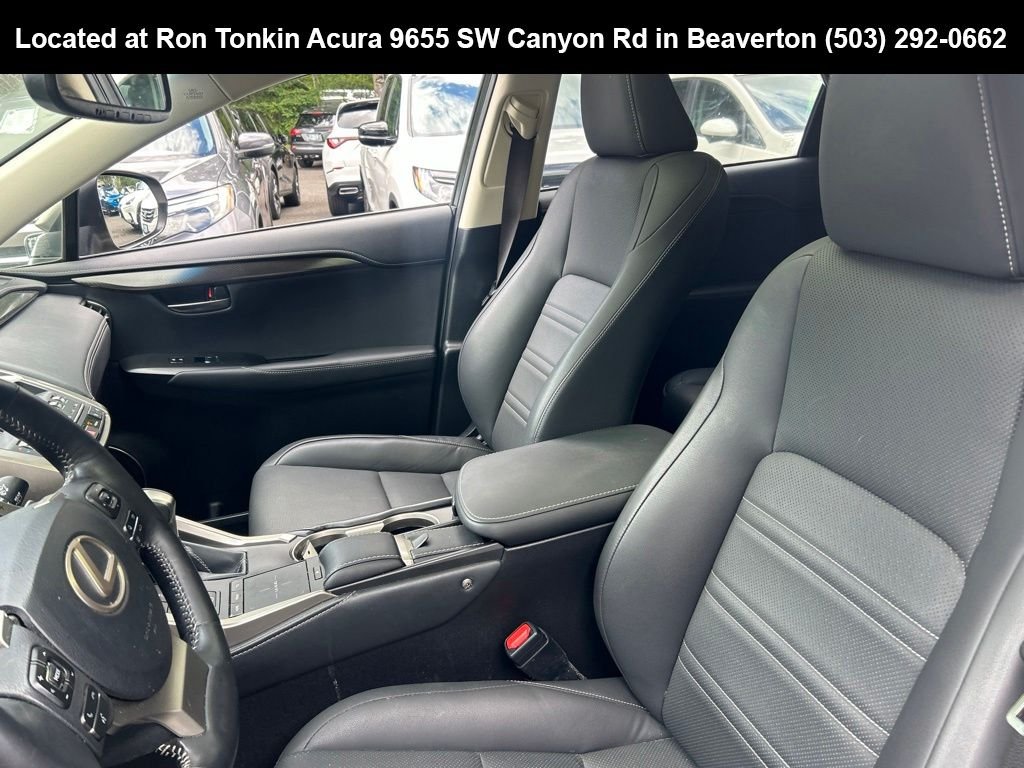 Used 2019 Atomic Silver Lexus 300h image 10