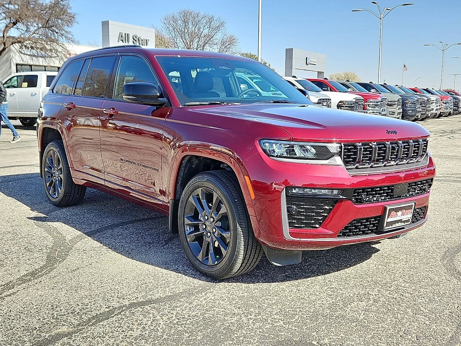 New 2026 Velvet Red Pearlcoat Jeep LIMITED RESERVE 4X4 image 4