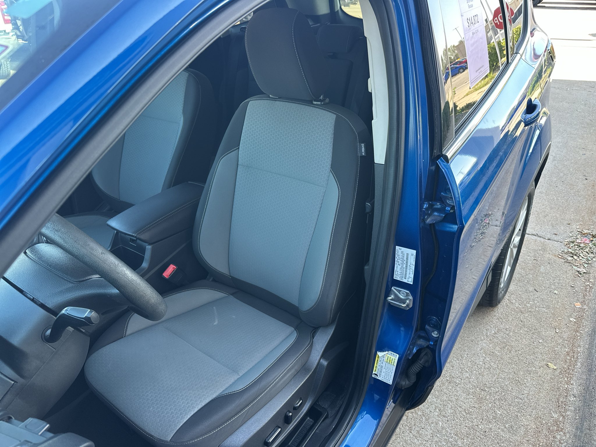 Used 2019 Lightning Blue Metallic Ford SE image 26