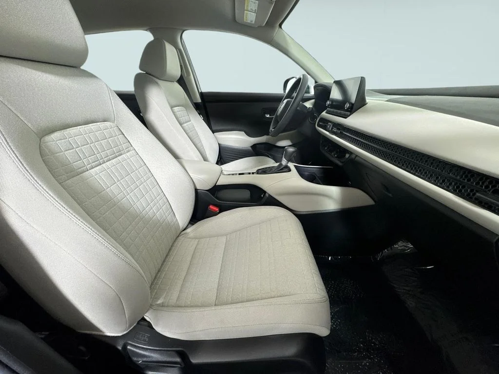 Used 2023 Pearl Honda LX image 8