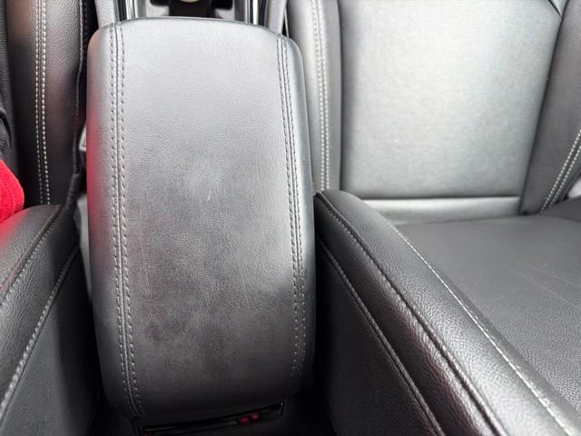 Used 2025 Silver Jeep Limited image 36